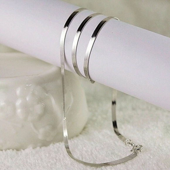 ***New 925 Sterling Silver Herringbone Necklace - Picture 2 of 5